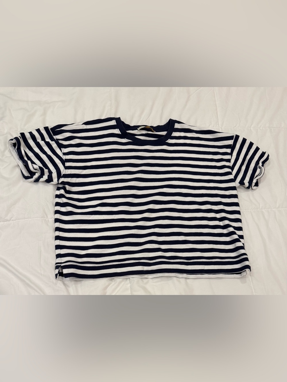 Downeast Navy Blue and White Striped Boxy Short Sleeve Tee Size X-Large